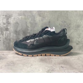 나이키 Sacai x Nike Vaporwaffle